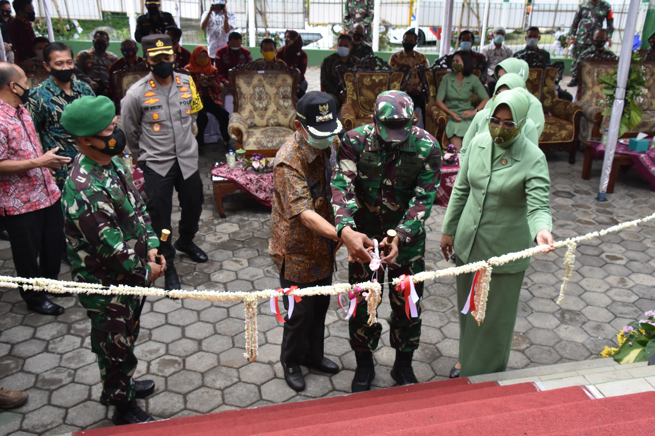 Danrem 073/MKT Kolonel Inf Ari Yulianto, S.I.P Resmikan Koramil 17 Bandungan